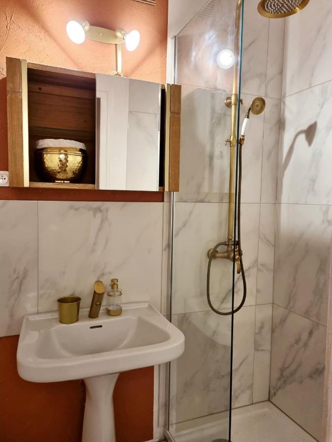 Studio Avec Superbe Vue 5Min A Pied Des Thermes Bagnoles de l'Orne Normandie Exterior foto