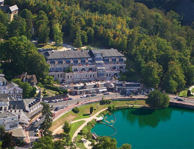 Studio Avec Superbe Vue 5Min A Pied Des Thermes Bagnoles de l'Orne Normandie Exterior foto